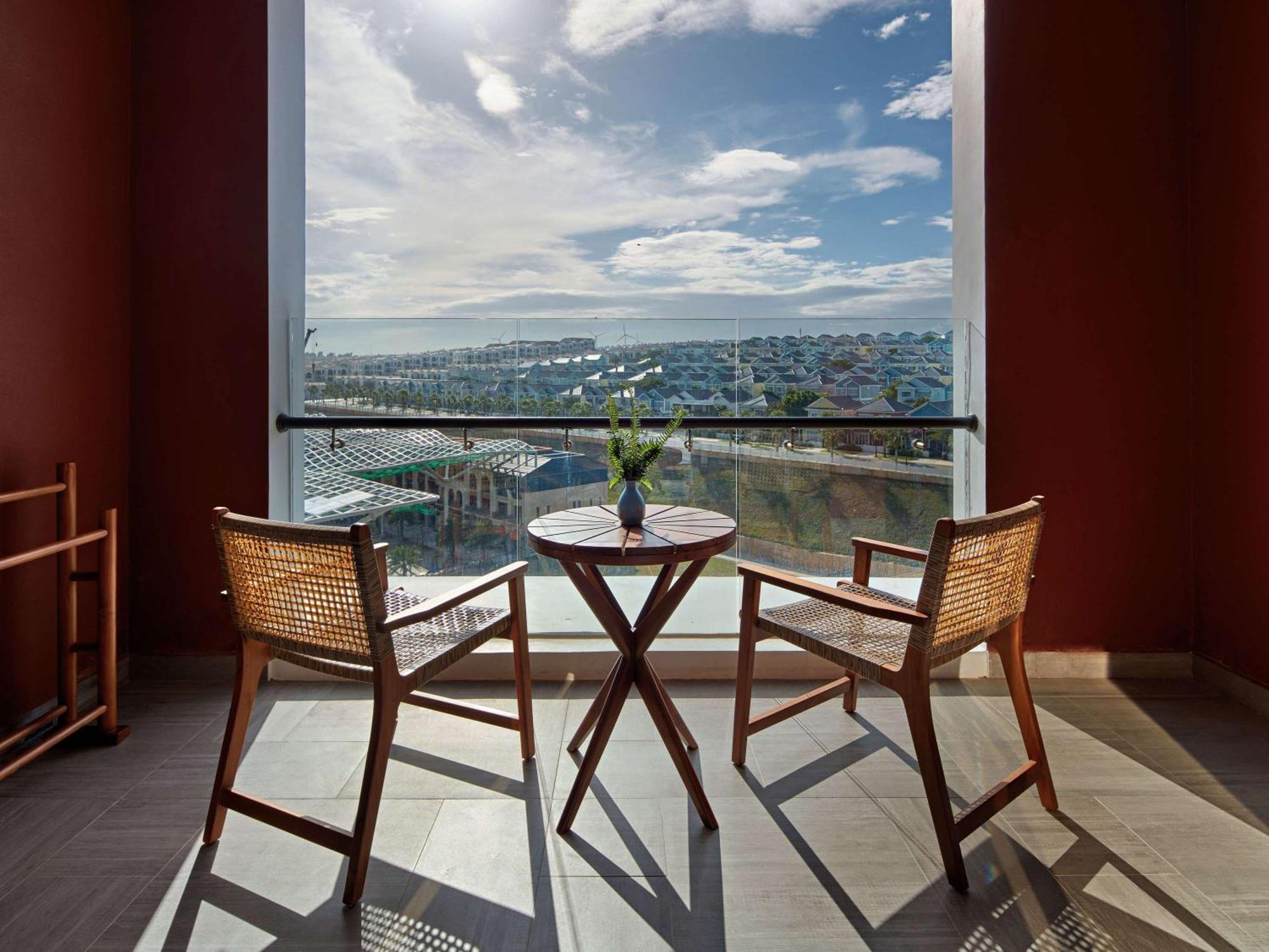 Moevenpick Resort 潘切 外观 照片