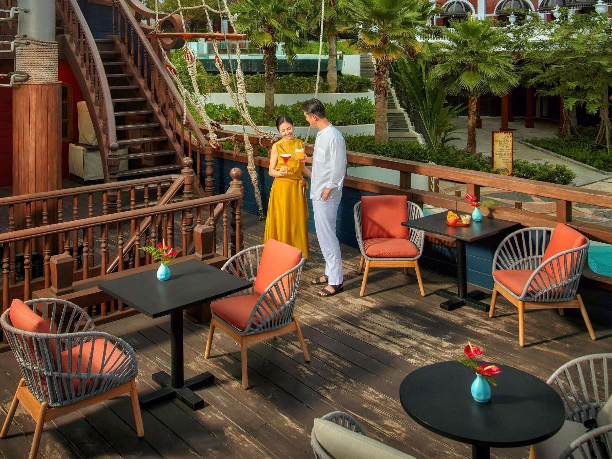 Moevenpick Resort 潘切 外观 照片