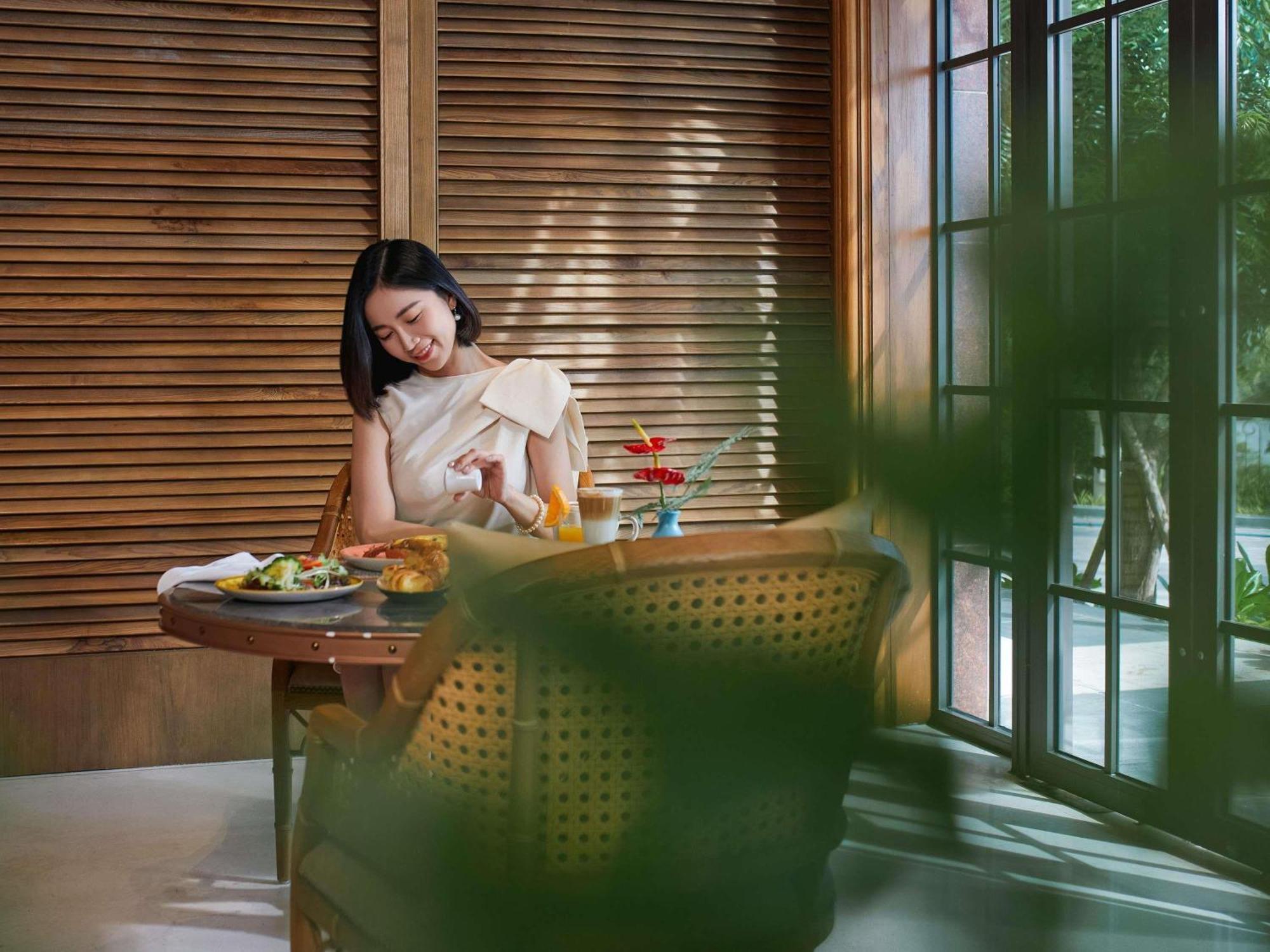Moevenpick Resort 潘切 外观 照片